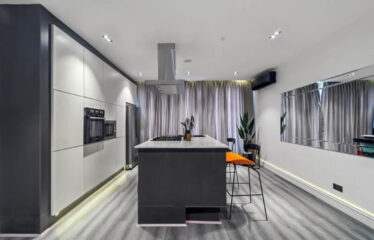 Luxury 3-Bedroom Pent Unit